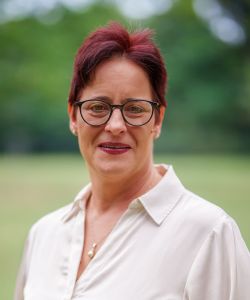 Über uns SKL Engineering Katrin Tietsch Quality and Safety Managerin HR SKL